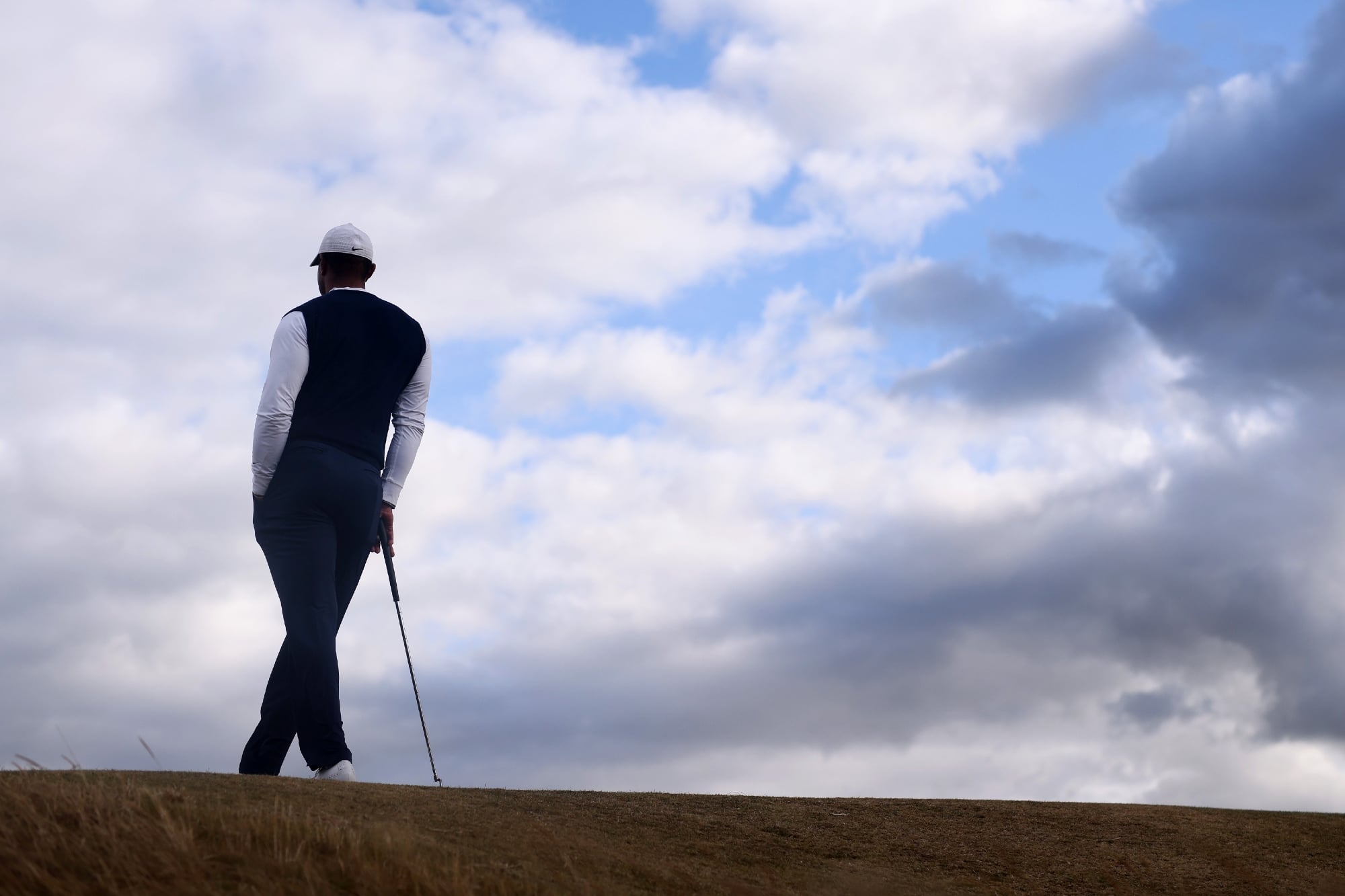 tiger woods bar st andrews