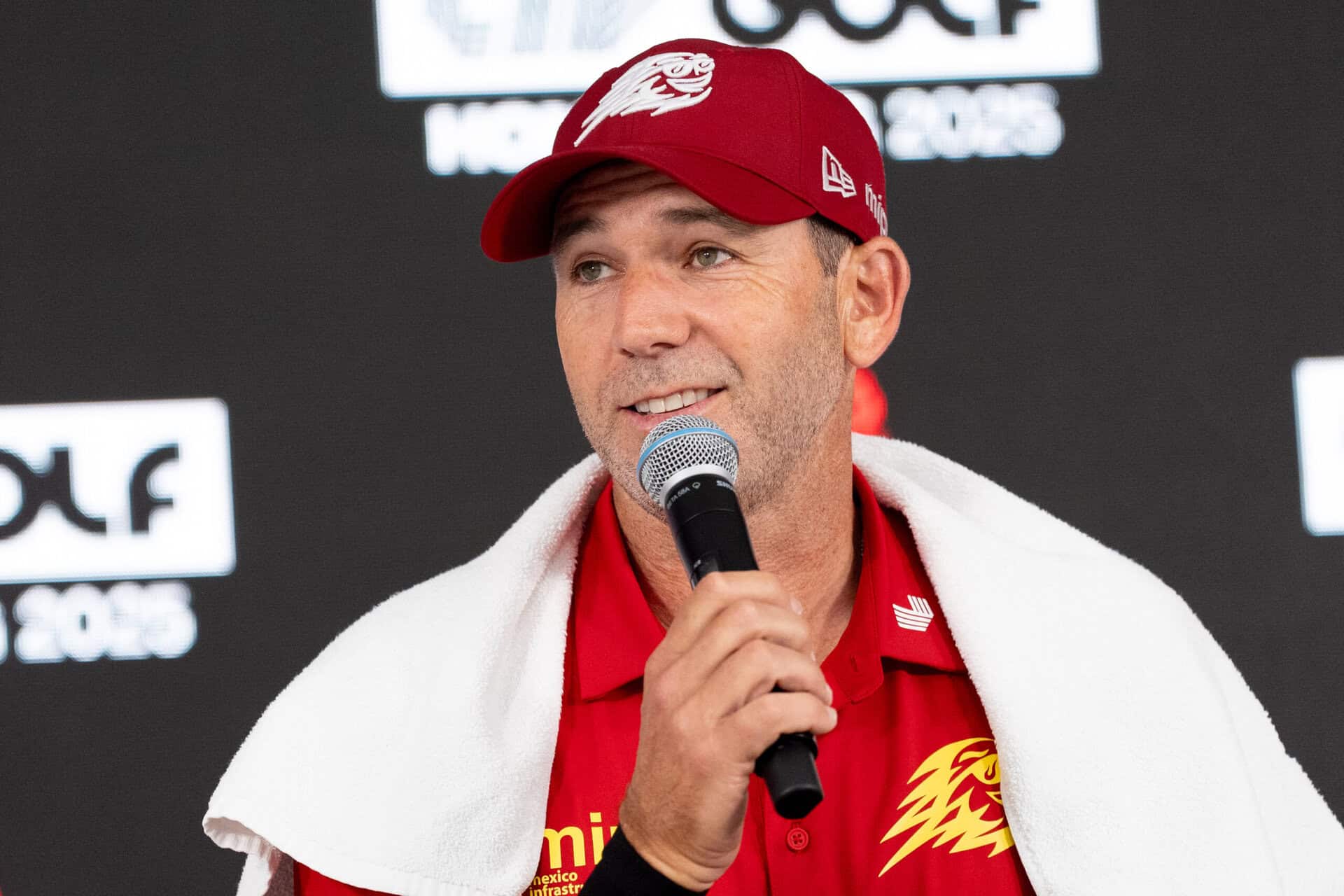 liv golf singapore betting