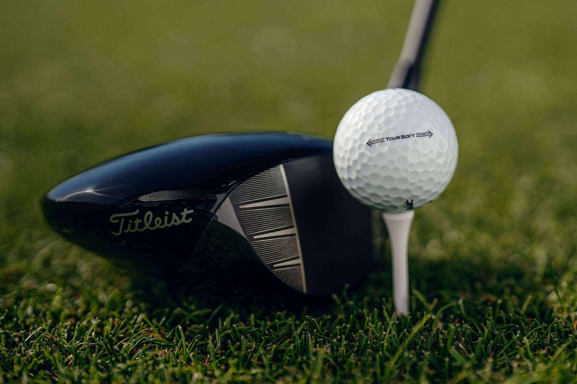 Titleist Tour Soft Golf 2026 Ball off the tee | Source: titleist.com